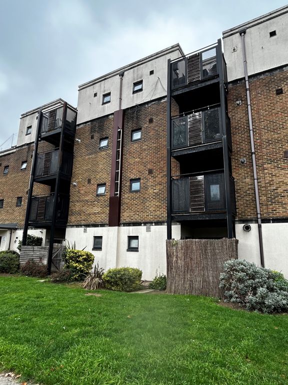 Property photo 3 of 9