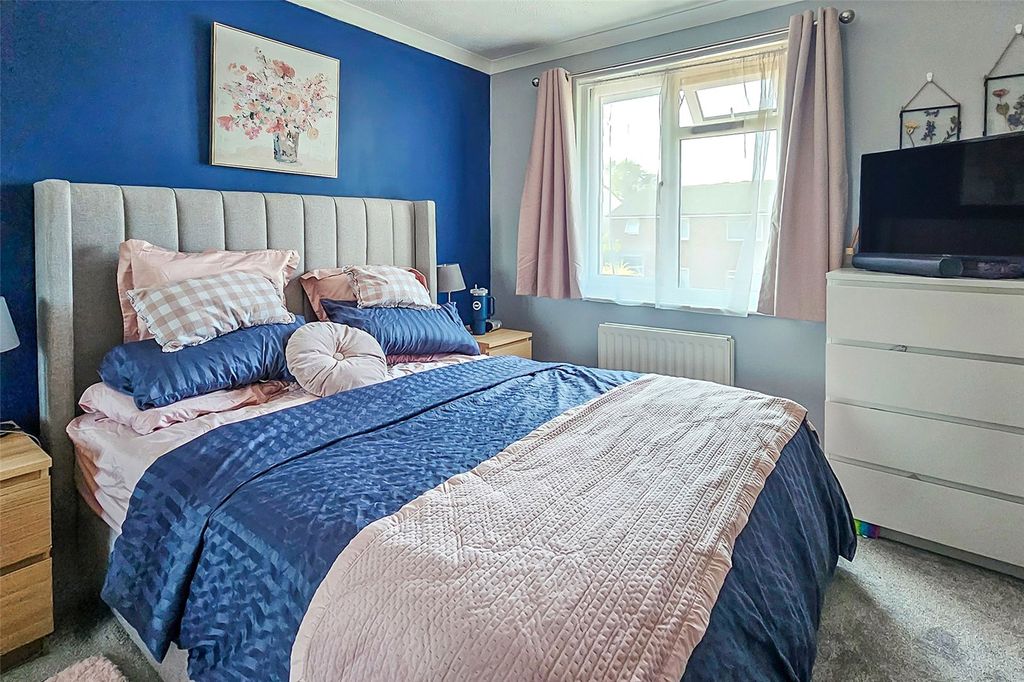 Property photo 3 of 20 Picture No. 01