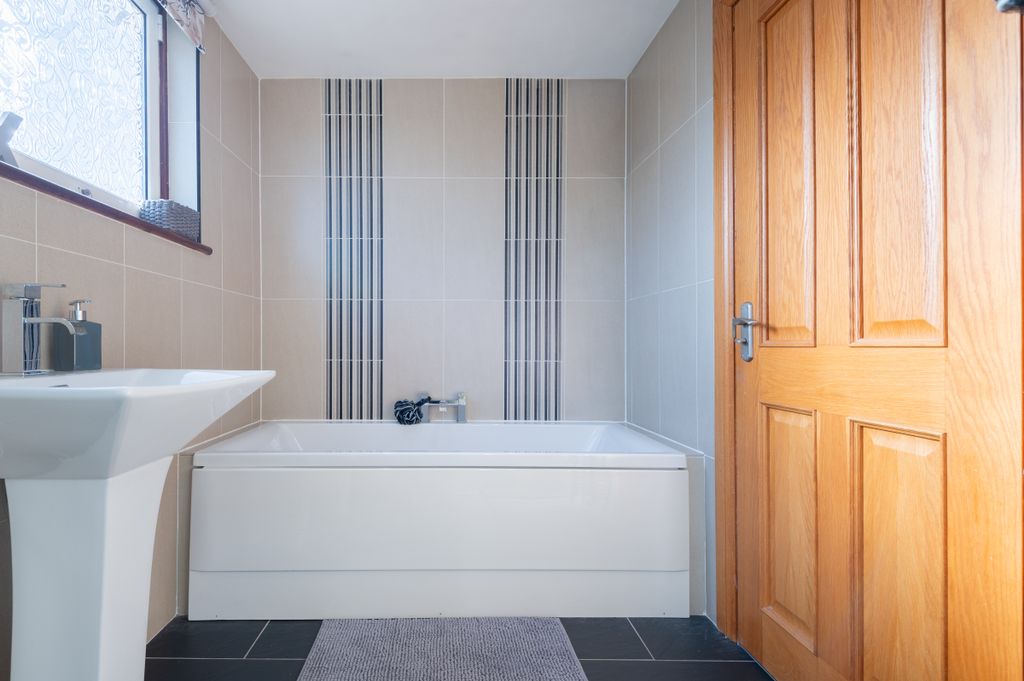 Additional image 28 of 5 bed detached house for saleSeaton Road, Arbroath DD11