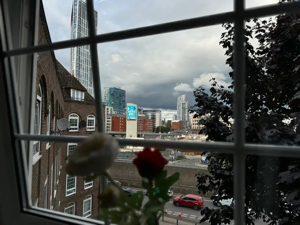 Property photo 3 of 6