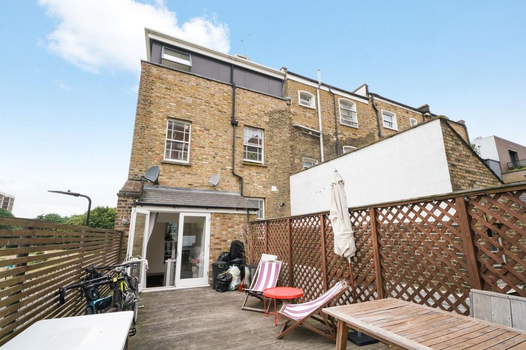 Property photo 3 of 21 1 (12).Jpg