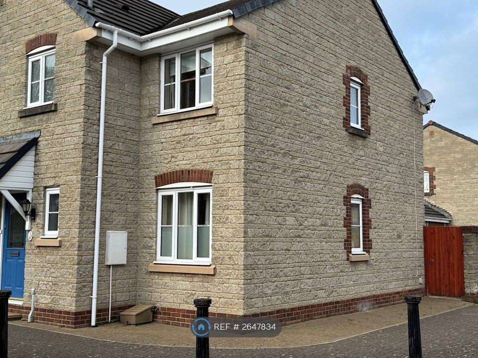 Property photo 2 of 21