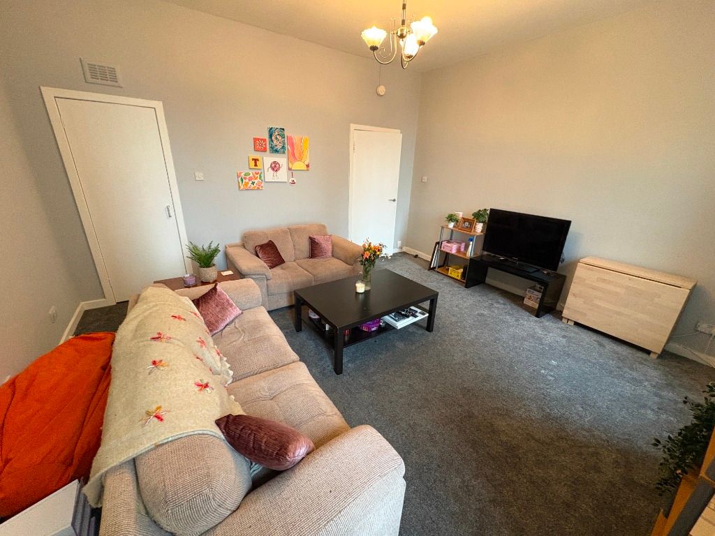 Property photo 2 of 8 Photo 2