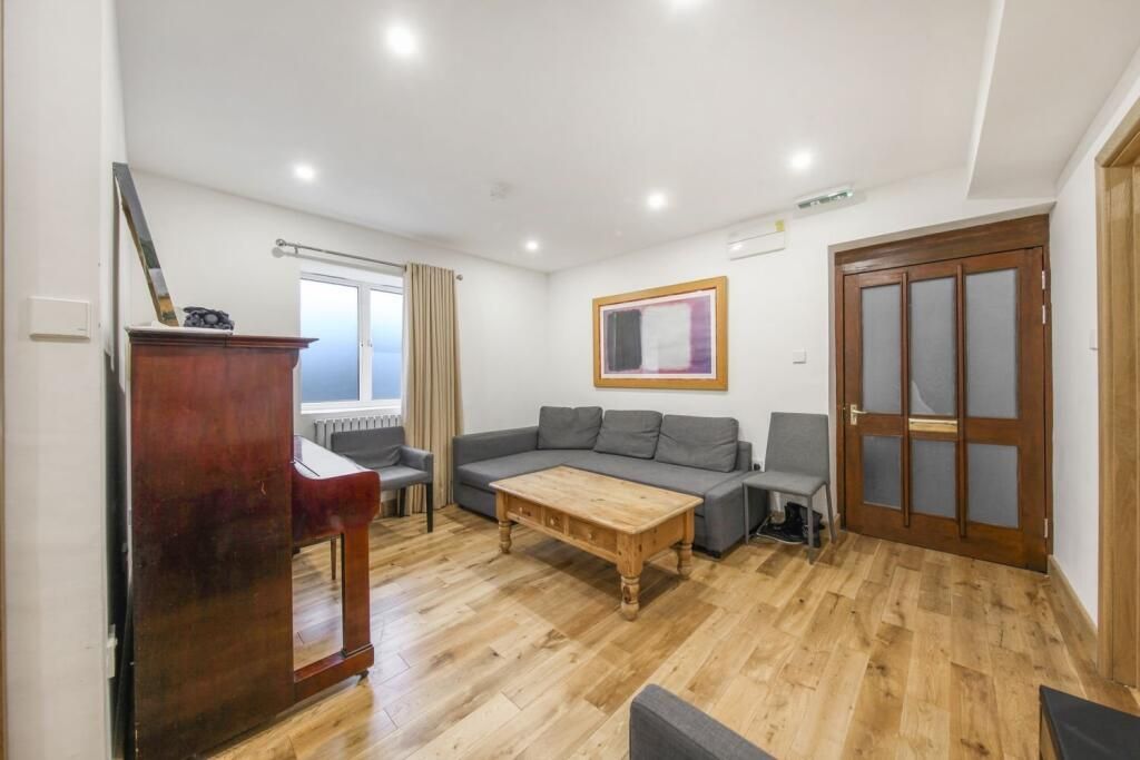 Property photo 2 of 10 7491ee9Fcc3Bceea19B8B74515082d83.Jpeg