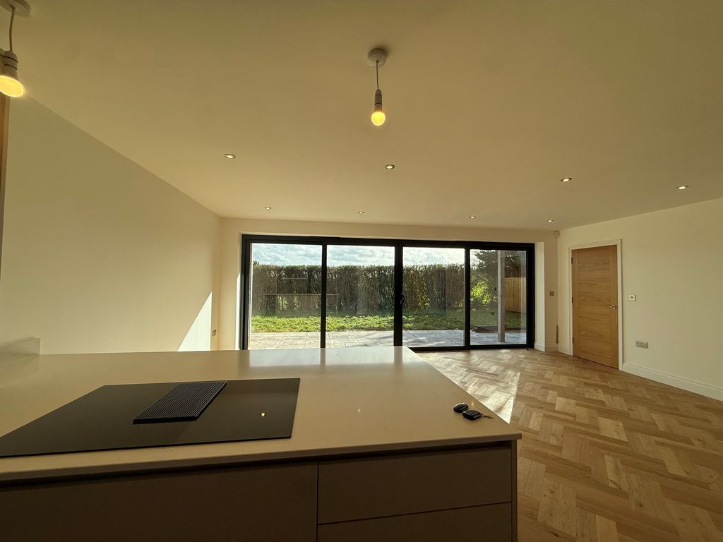 Property photo 3 of 41 10