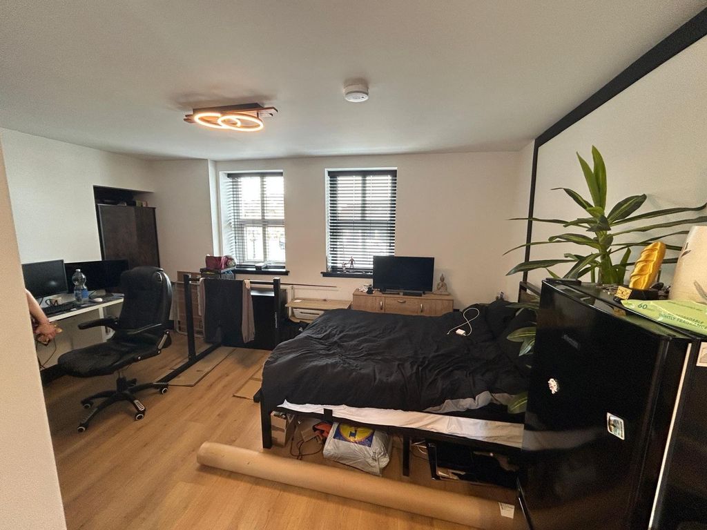 Additional image 46 of 21 bed flat for saleBroad Green, Wellingborough, Northamptonshire NN8