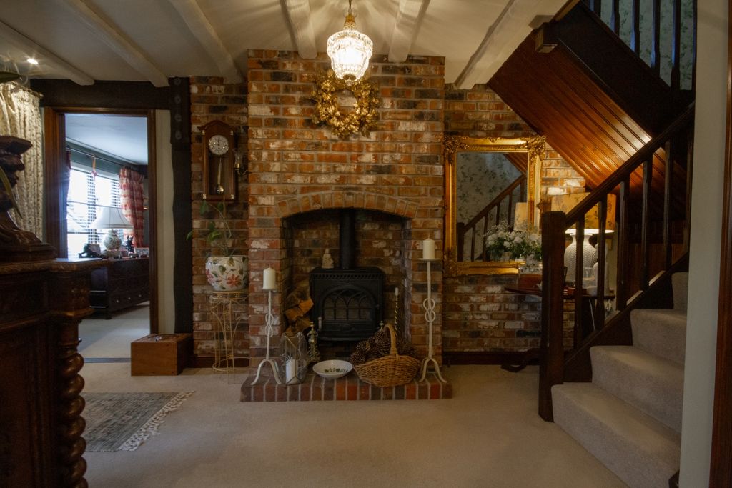 Property photo 2 of 23 To Book A Viewing Call Tps Lostwithiel On 01208 87