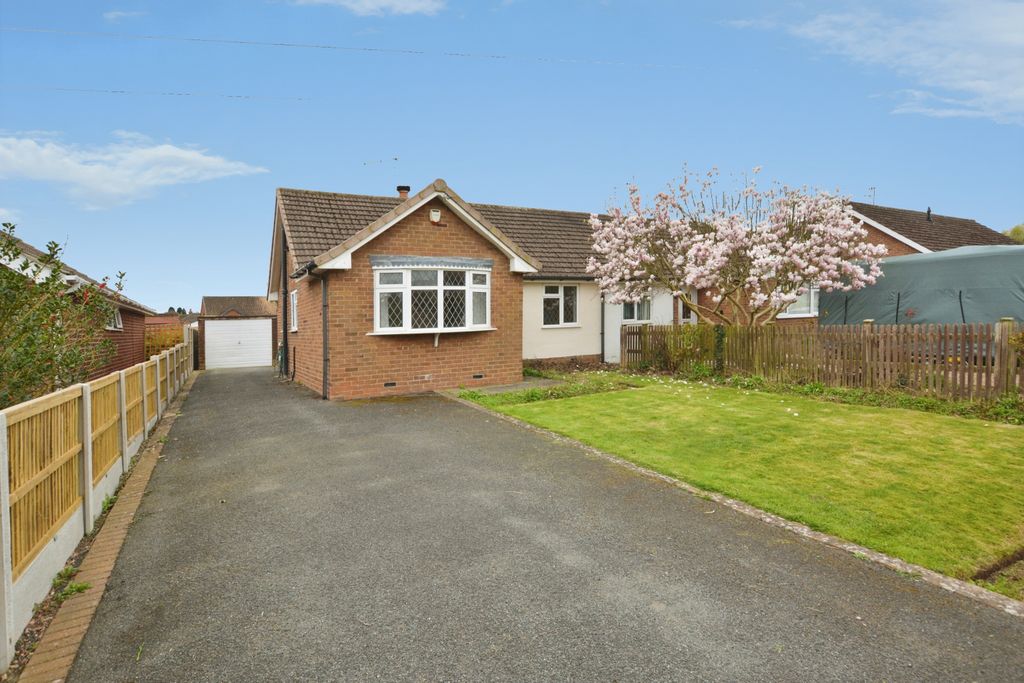 Property photo 1 of 12 Front