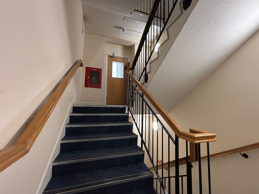 Property photo 3 of 16 3.0