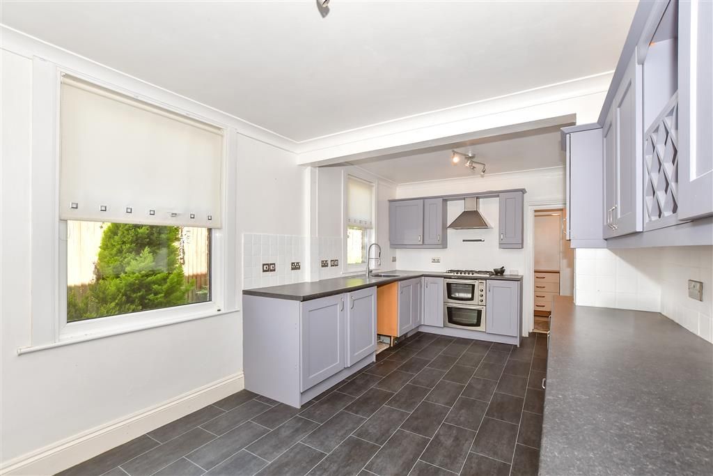 Property photo 1 of 13 Kitchen