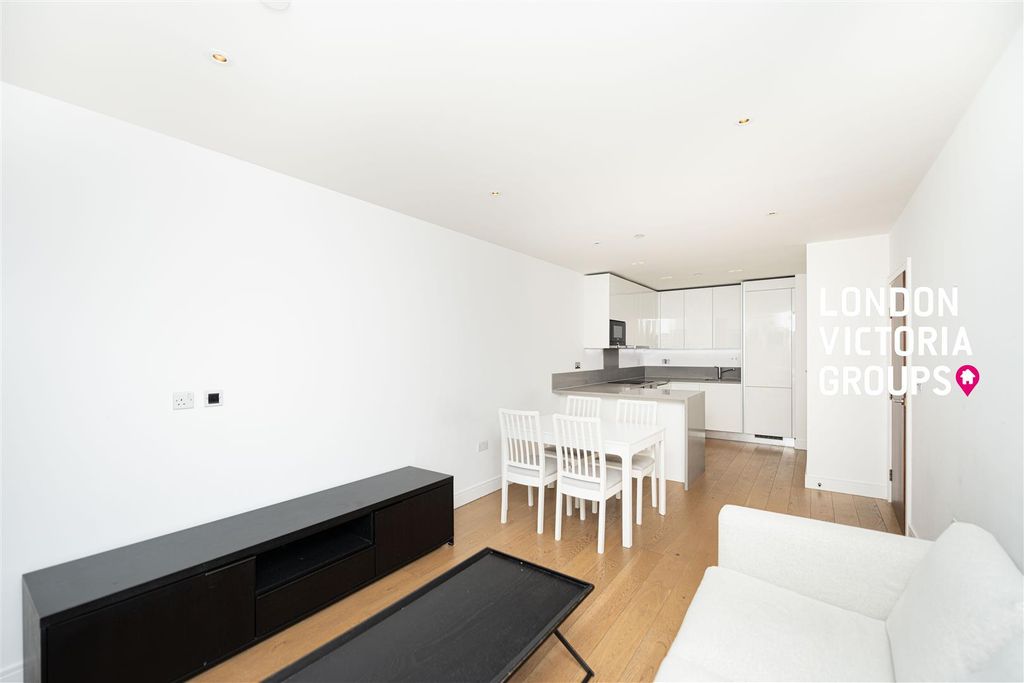 Property photo 2 of 21 1-8577.Jpg