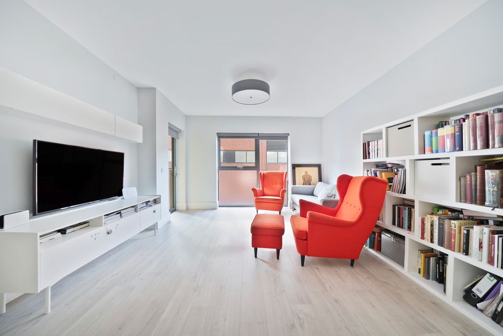 Property photo 1 of 17 Dsc01042