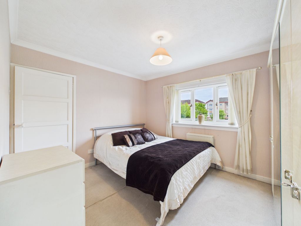Property photo 3 of 28