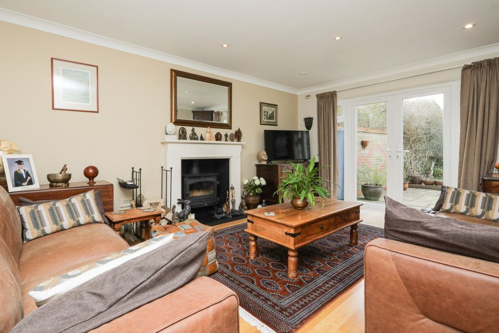 Property photo 3 of 19 Picture 3