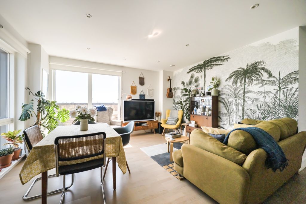 Property photo 2 of 26 5104161