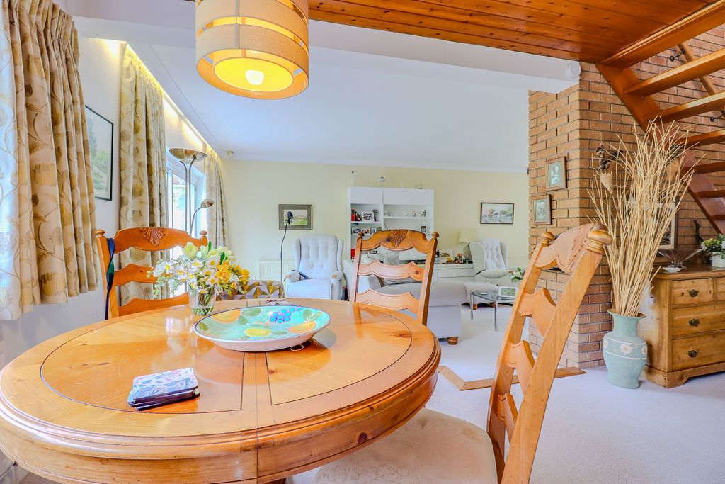 Property photo 3 of 22