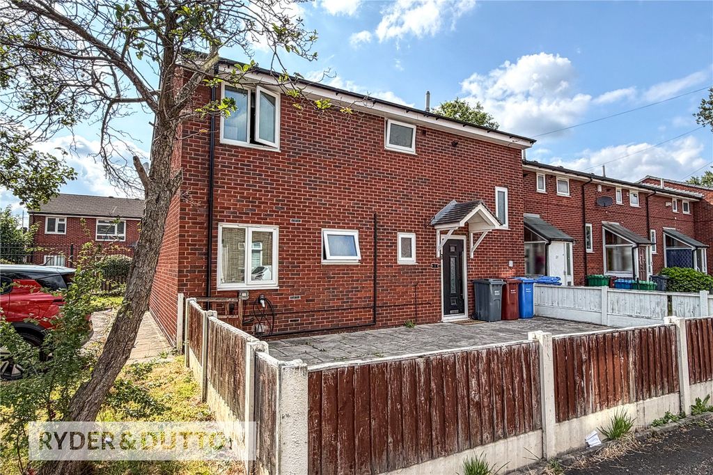 Property photo 1 of 17 External