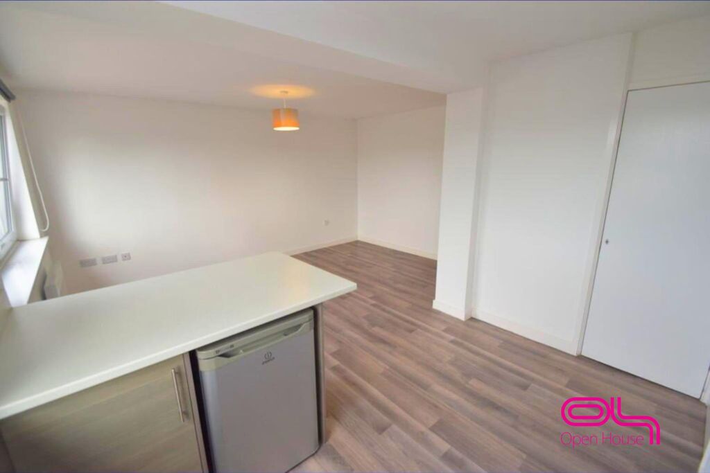 Property photo 3 of 7 Untitled Design - 2026-04-20T162359.446.Png