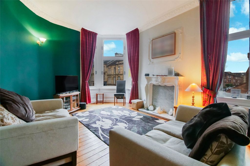 Property photo 2 of 15 Living Room