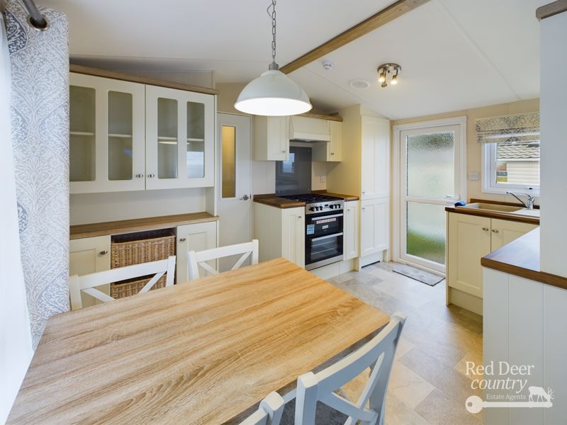 Property photo 2 of 15 Kitchen