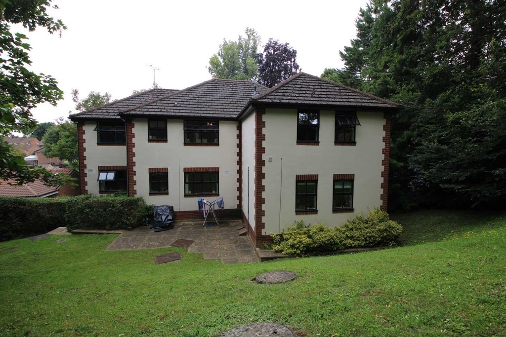 Property photo 2 of 5 Photo