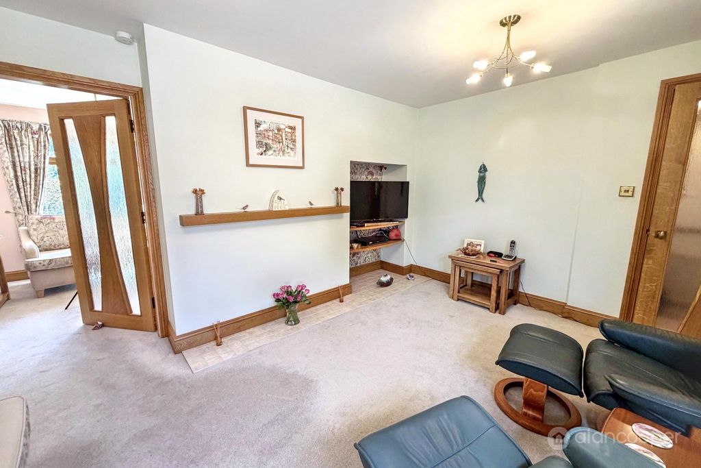 Property photo 3 of 25 5203898