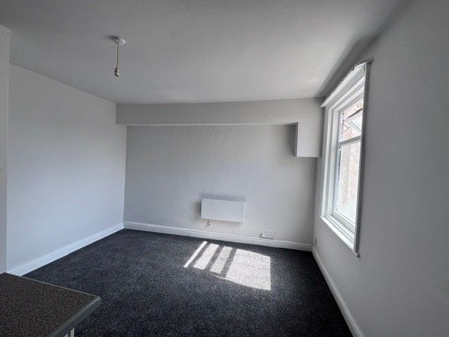 Property photo 1 of 2