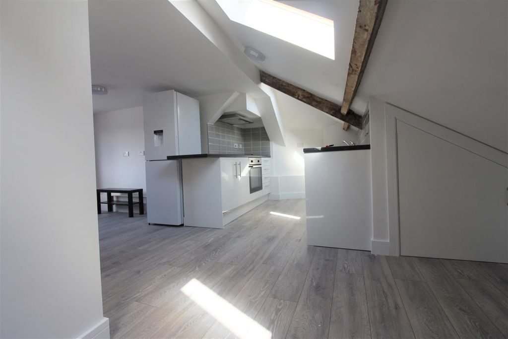 Property photo 2 of 11 Img_9559.Jpg