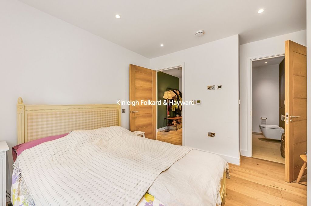 Property photo 3 of 21 Picture No. 38