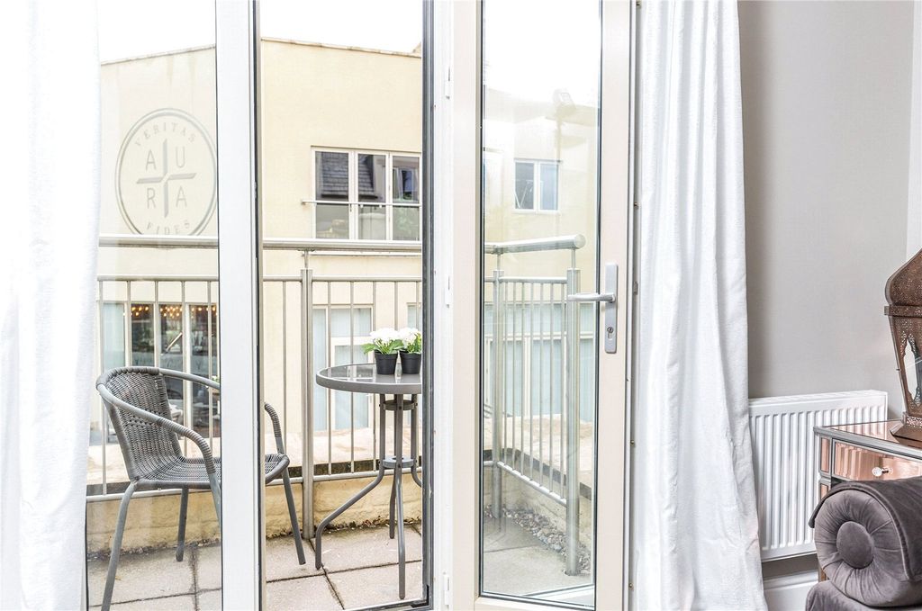 Additional image 8 of 1 bed flat to rentStratton Court Village, Stratton Place, Stratton, Cirencester GL7