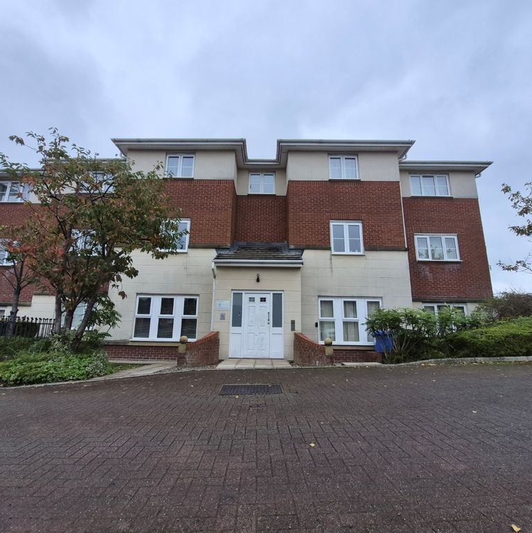 Property photo 1 of 6