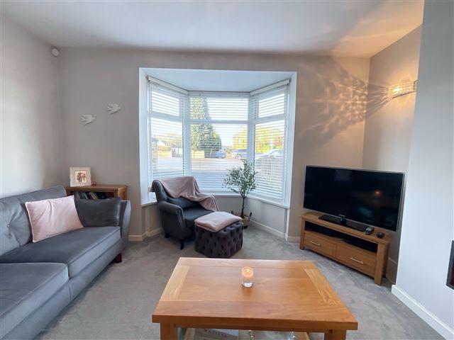 Property photo 3 of 21 Living Room