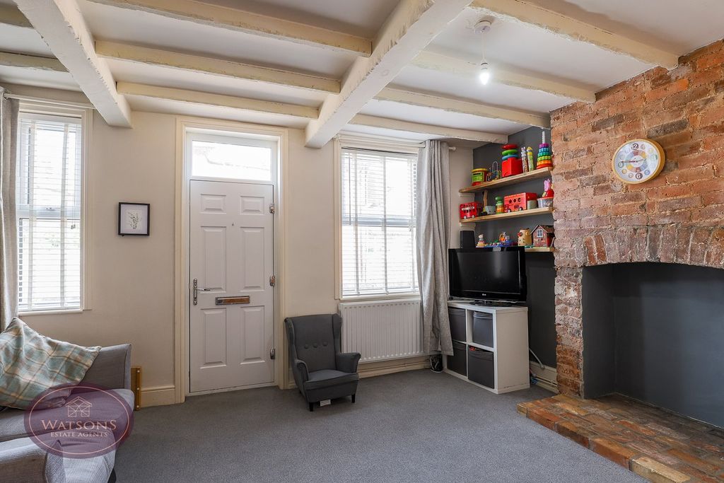 Property photo 3 of 25