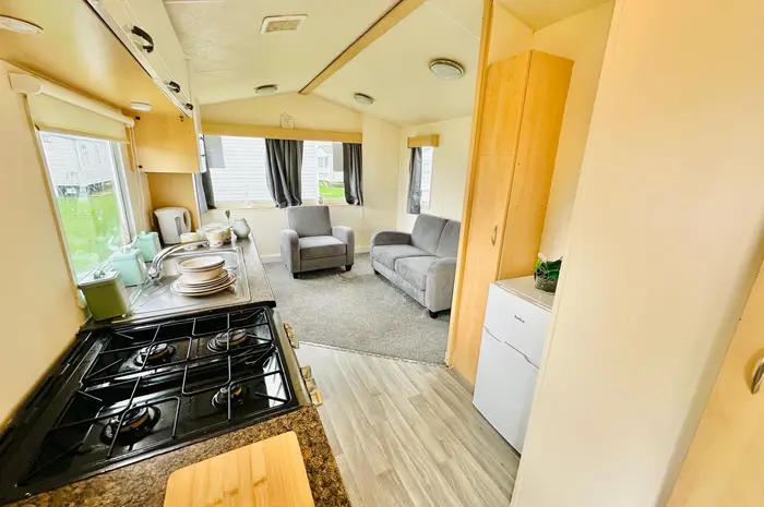 Property photo 3 of 15