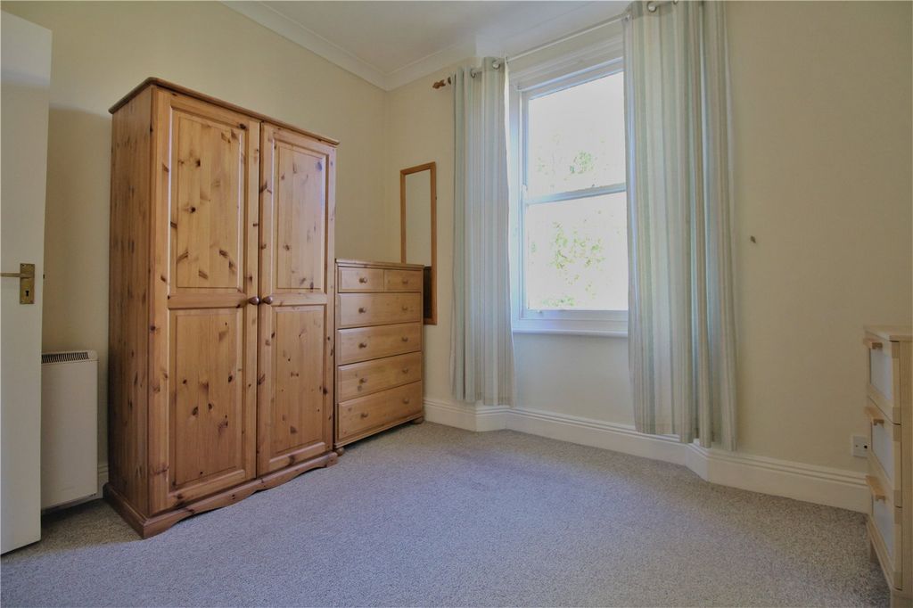 Property photo 3 of 9 Picture No. 14