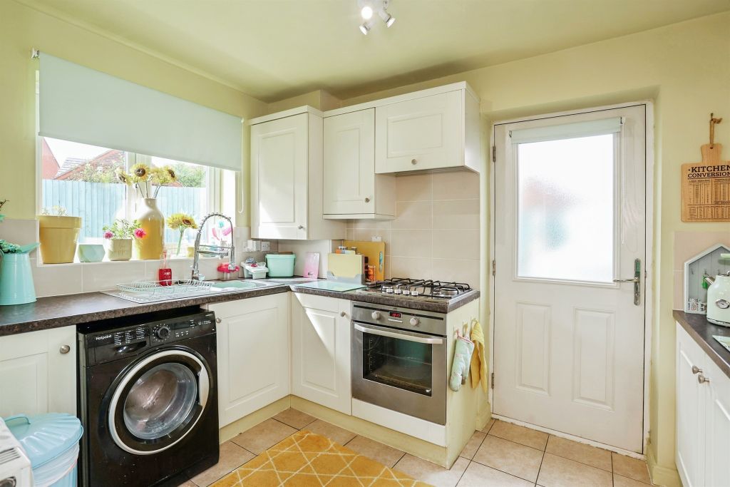 Property photo 2 of 17