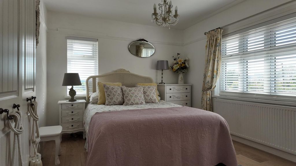 Additional image 30 of 5 bed detached house for saleStation Road, Bynea, Llanelli SA14