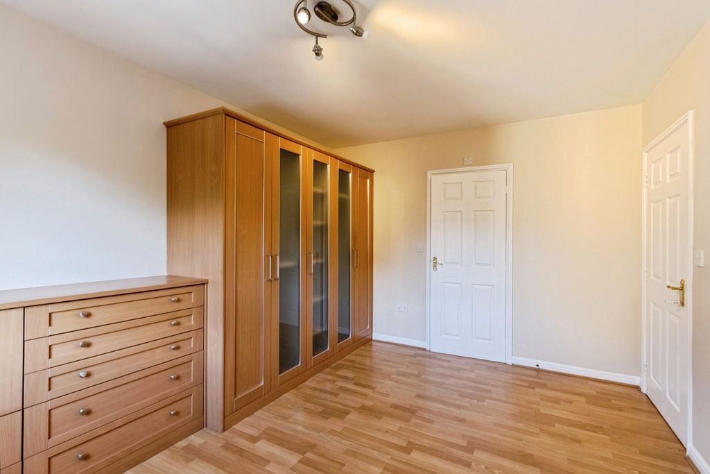 Property photo 3 of 13 Pbox-Img.Jpg