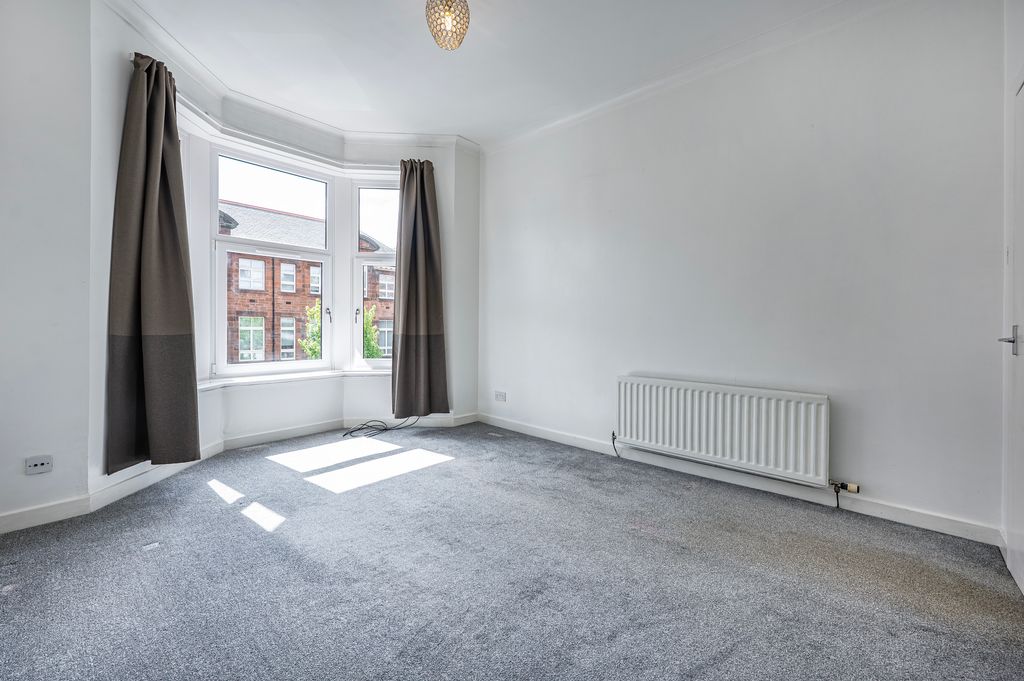Property photo 3 of 25