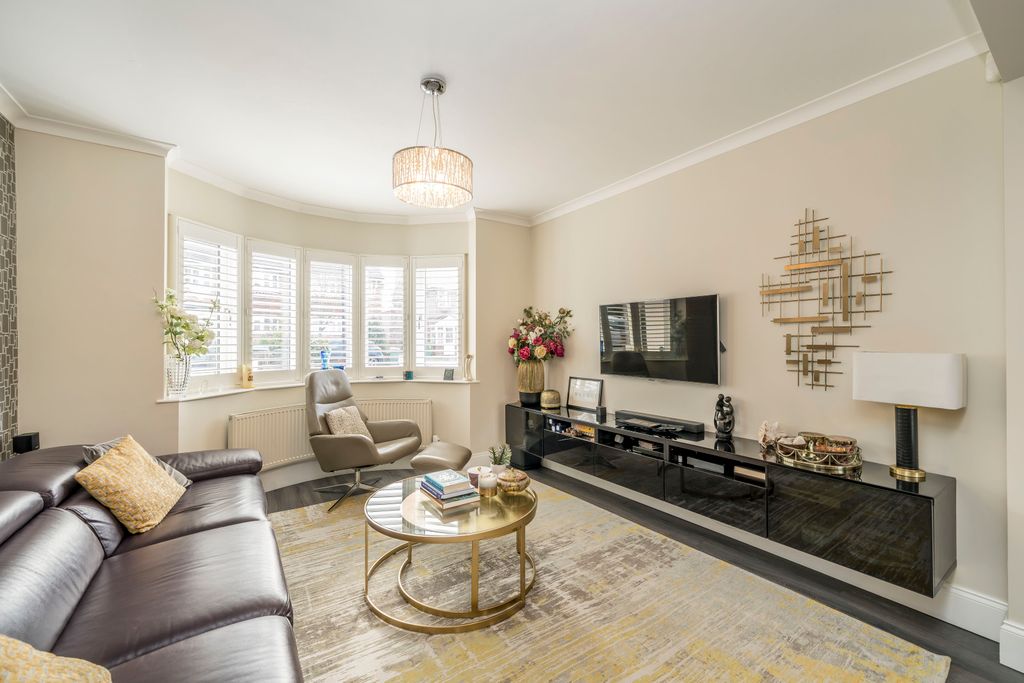 Property photo 2 of 13 Picture No. 05