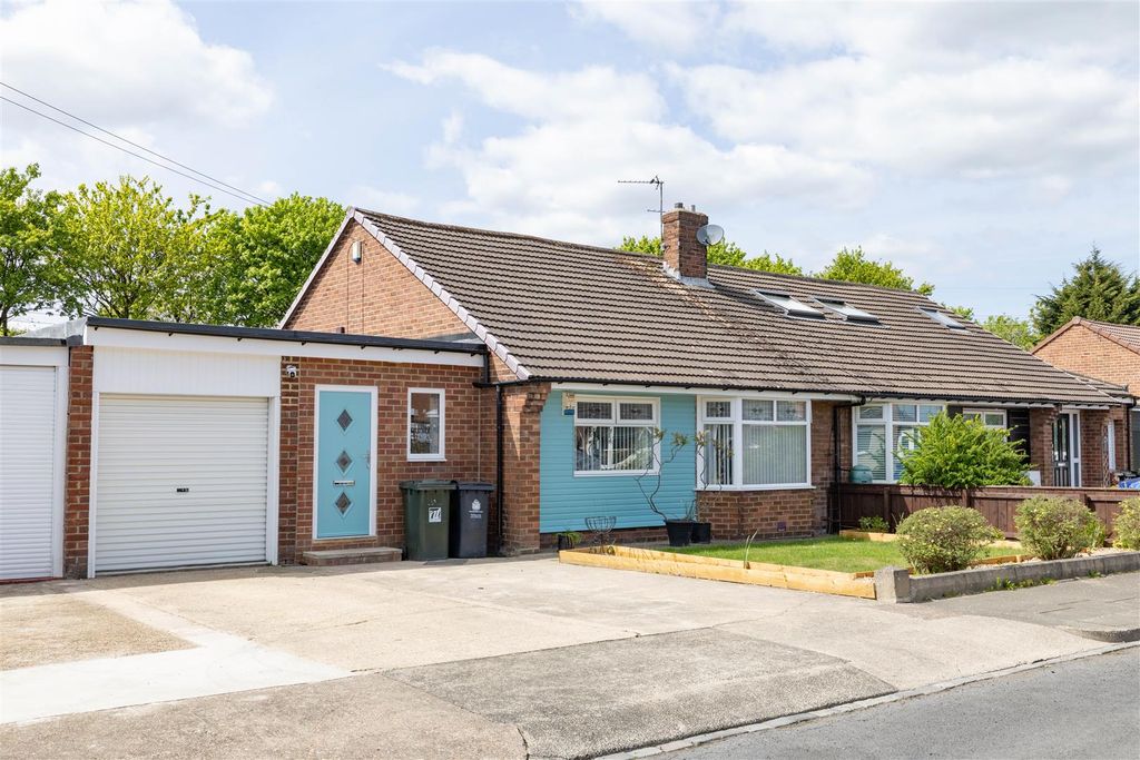 Property photo 1 of 20 Front External