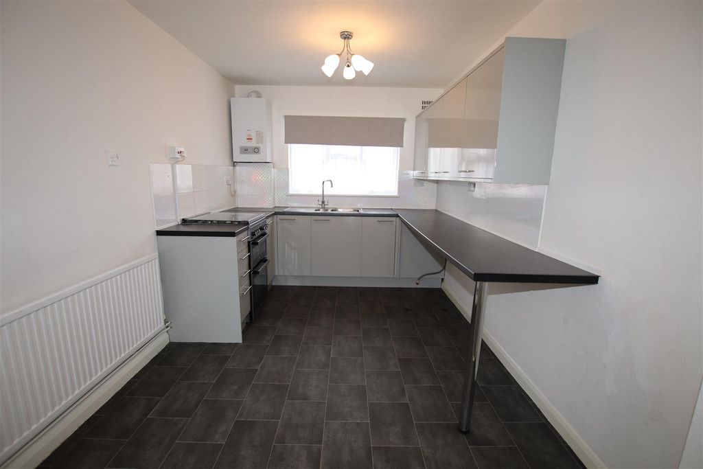 Property photo 2 of 9 Img_3352.Jpg