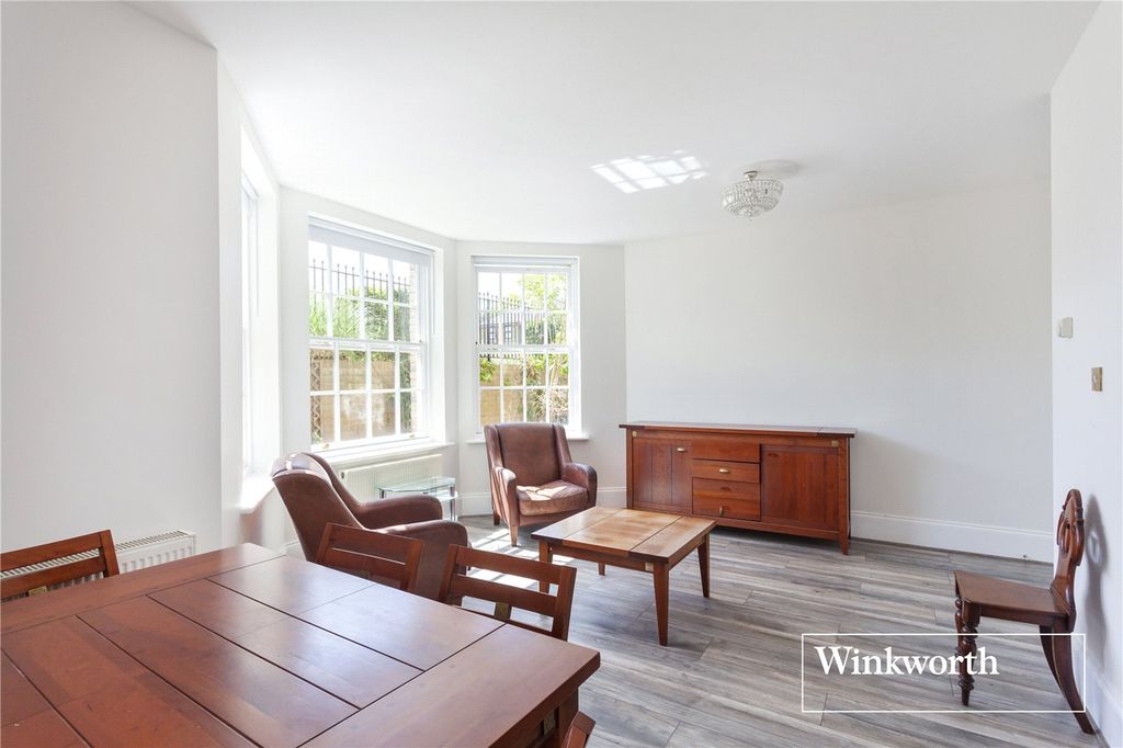 Property photo 3 of 12 Picture No. 09