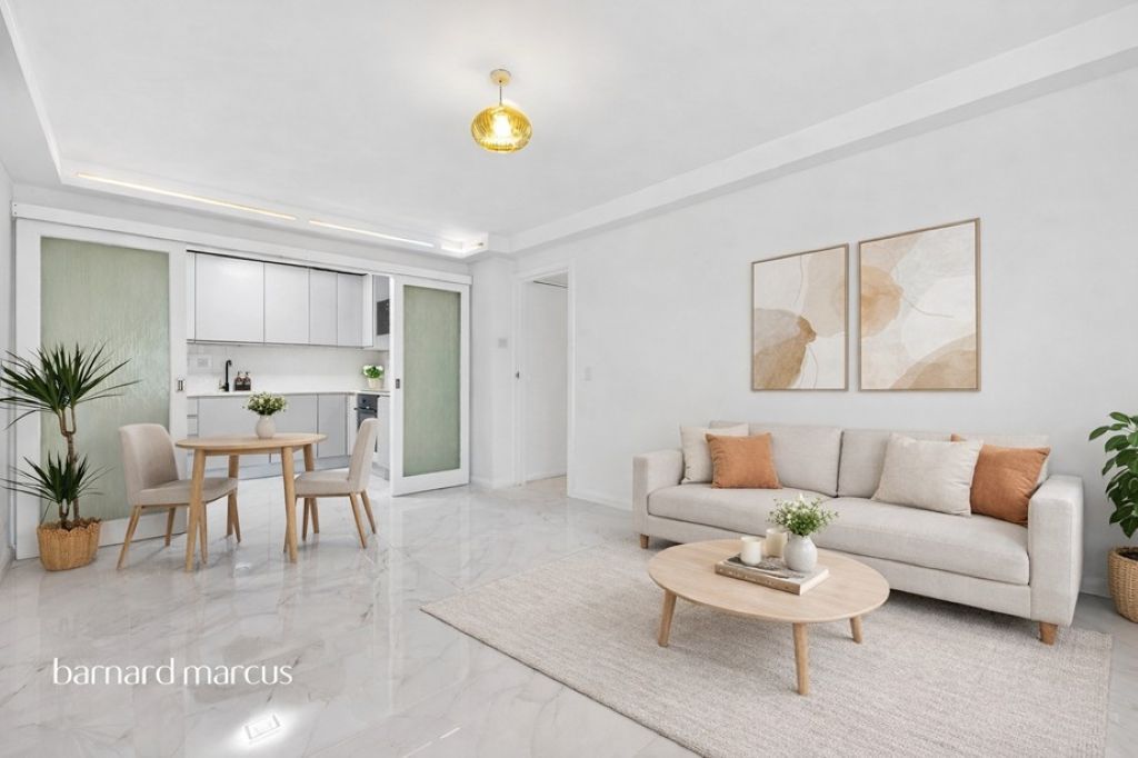 Property photo 3 of 24