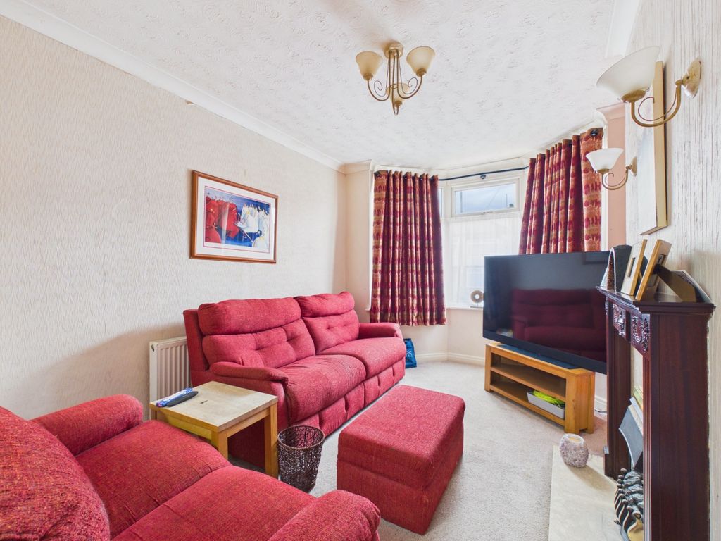 Property photo 2 of 13 5356254
