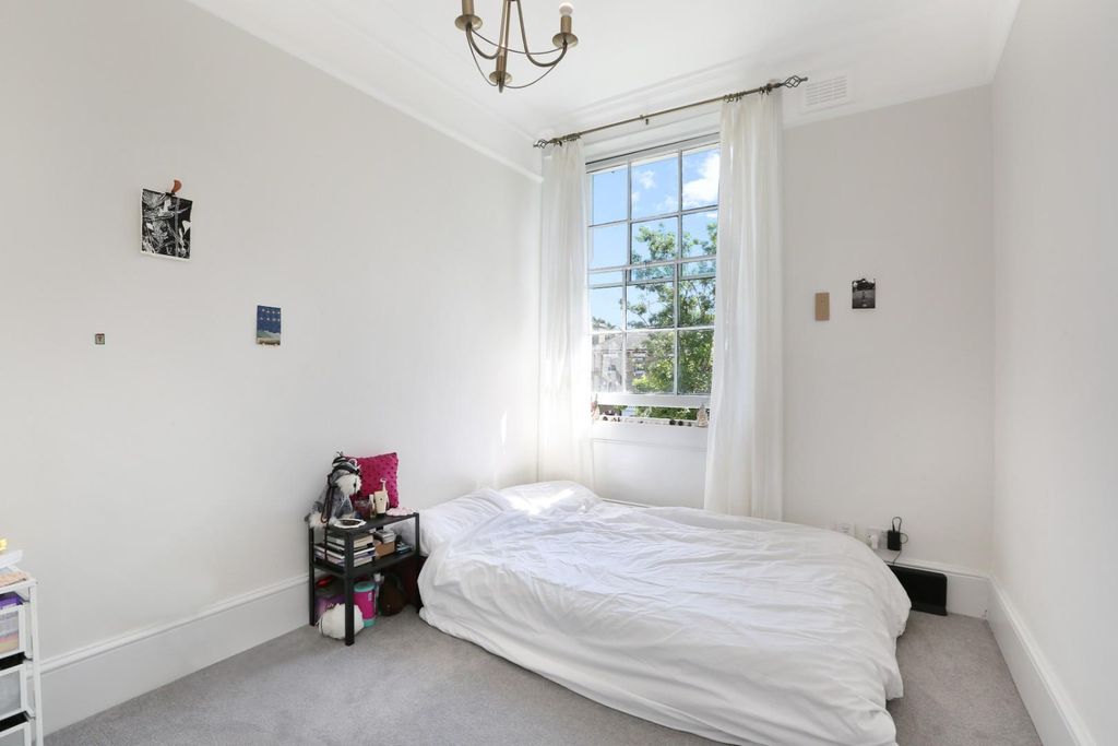 Property photo 2 of 12 Ach_1749.Jpg