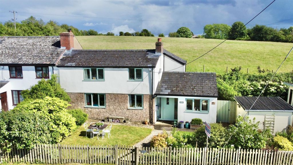 Property photo 1 of 34