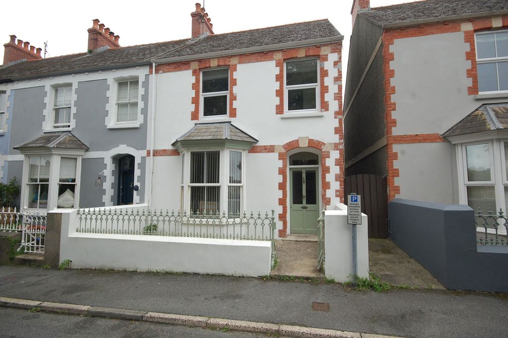 Property photo 1 of 14