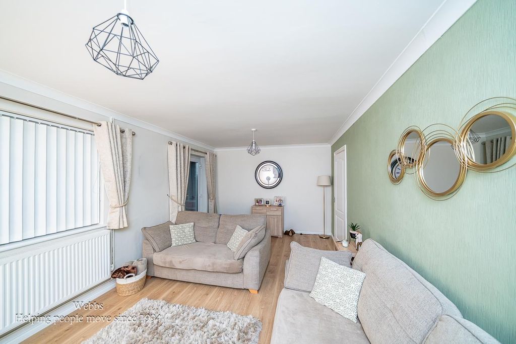 Property photo 3 of 24 Webbs-22.Jpg