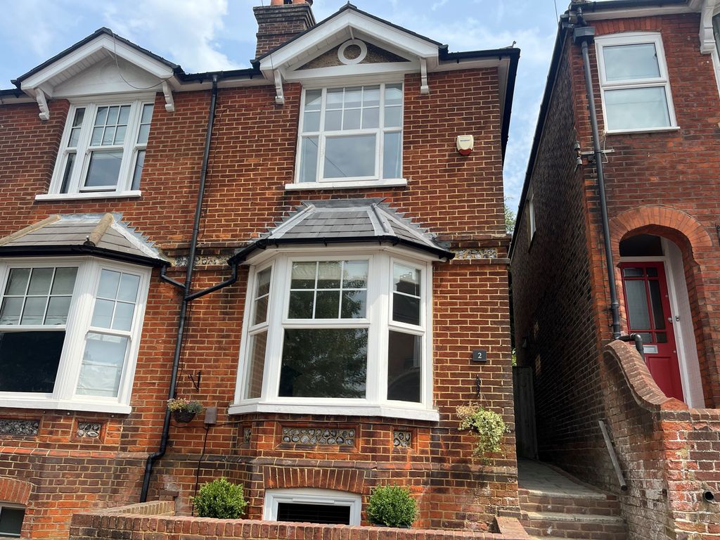 Property photo 3 of 19